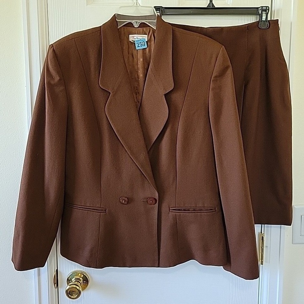 Vintage Talbots Brown Wool Skirt Suit Set Made in USA Size 12 Doubleโ Breasted